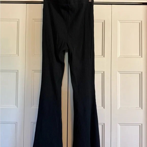Aerie Black Flare Lounge Pants - Picture 2 of 2